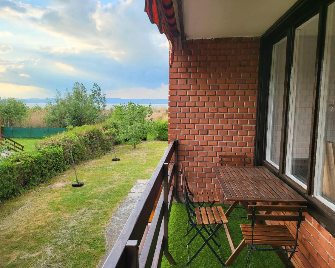 Balatonic apartman Zamárdi Esterno foto